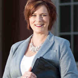 Connections Presents Guest Speaker<br>
Misty Carrier<br>
Life Hacks: Productivity